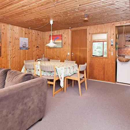 6 Person In Ebeltoft